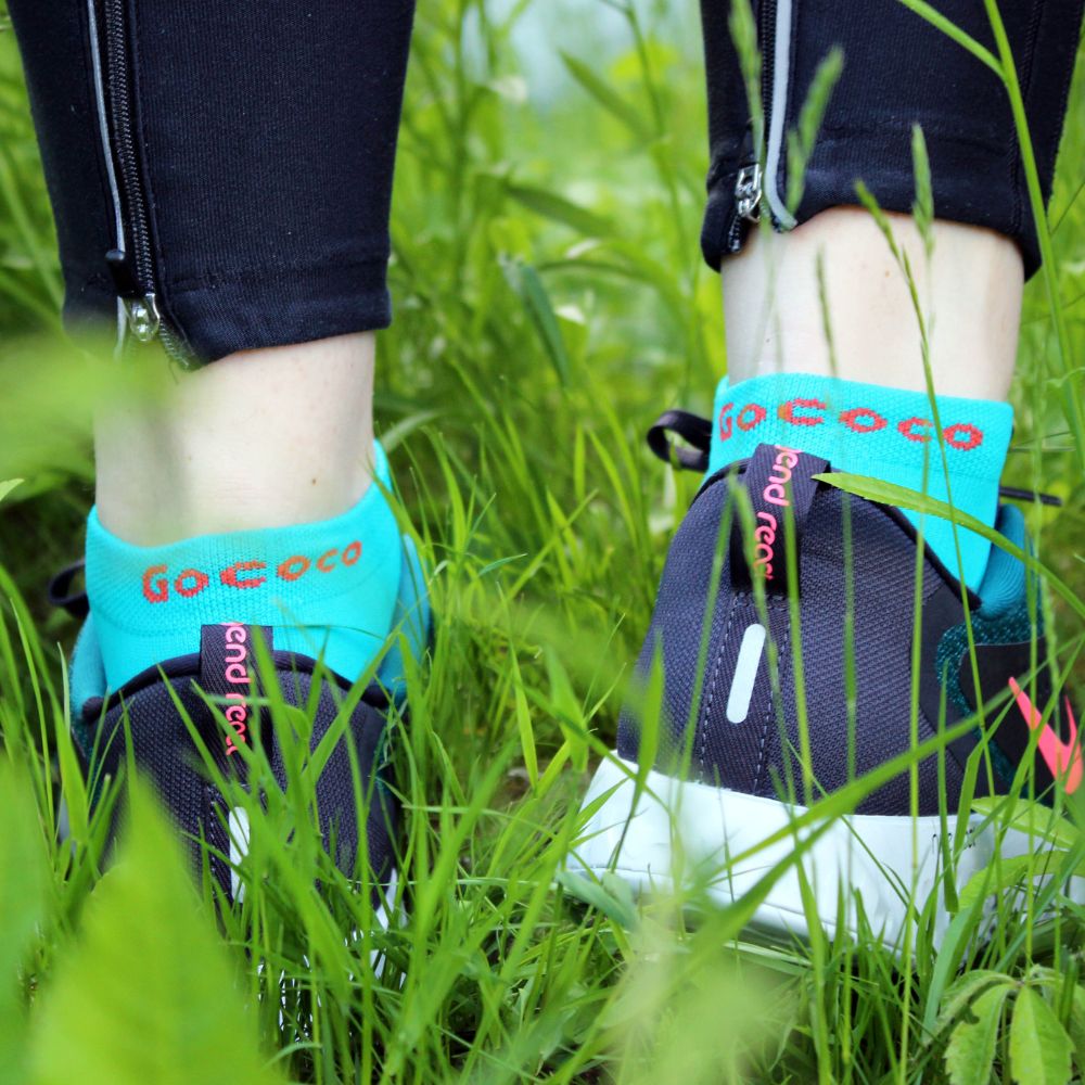 No-Show-Circulation-turquoise-sock-gococo.jpg